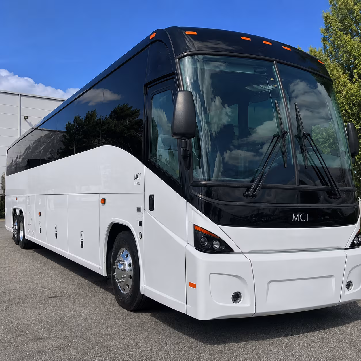 multi stop hotel and group pickup runs across the southcoast