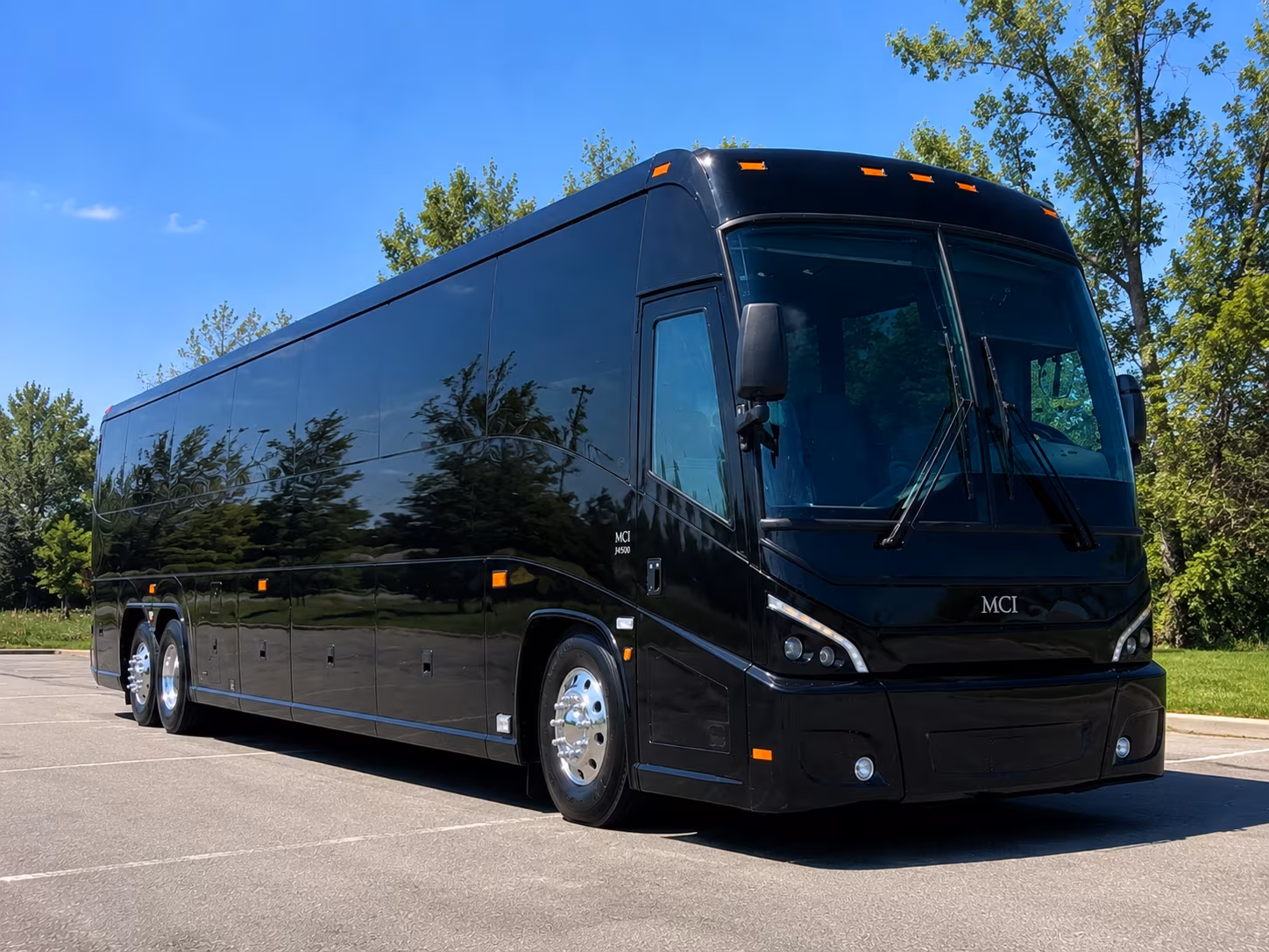 newport venue weddings are easy with a charter bus from fall river