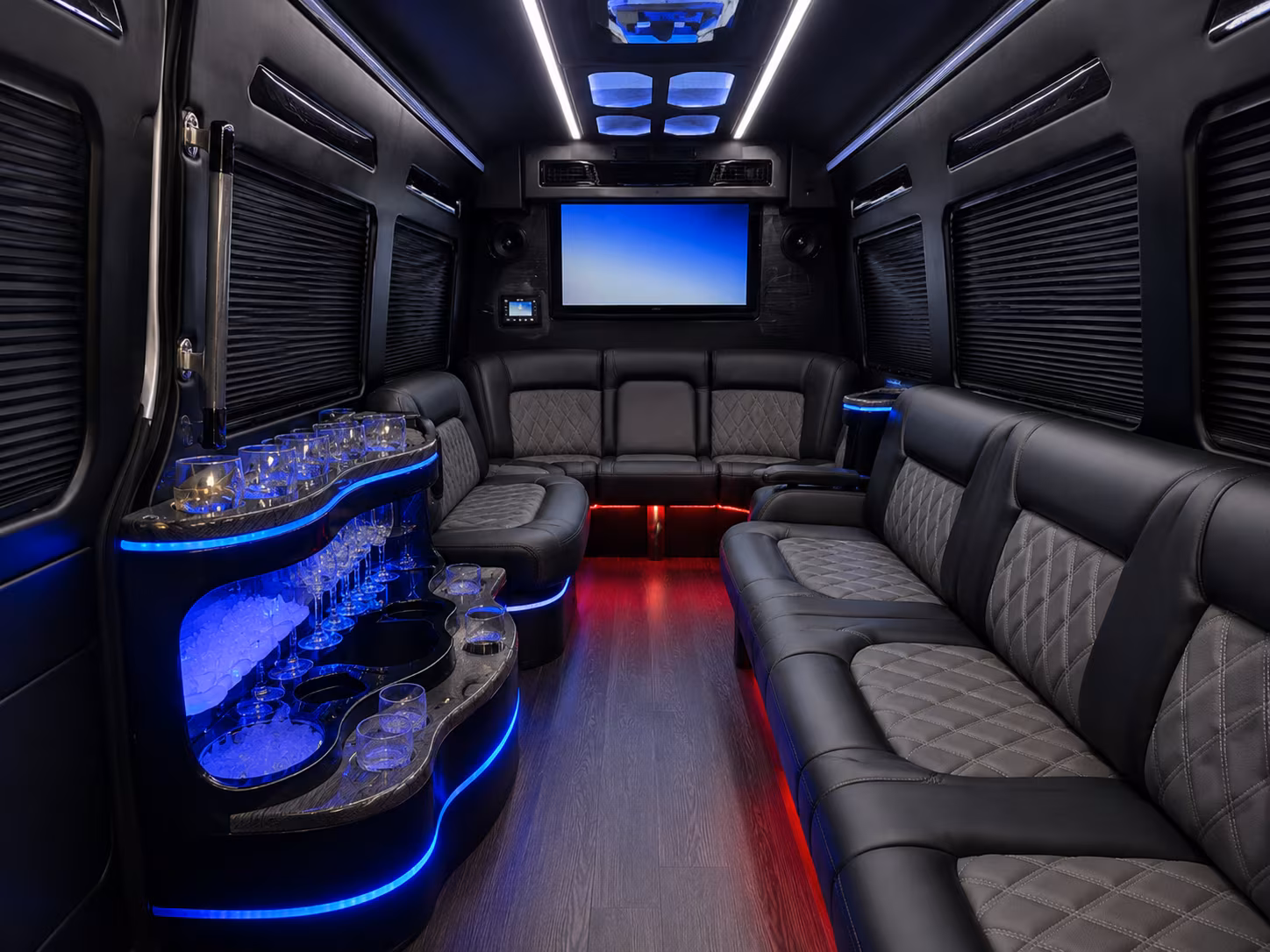 providence sporting event bus rentals to amica mutual pavilion